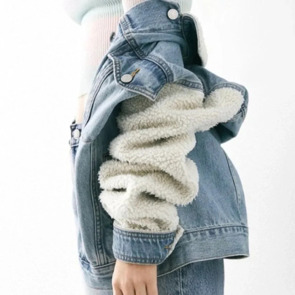 BDG Urban Outfitters Sherpa Denim Trucker Jacket NWT - Picture 3 of 3
